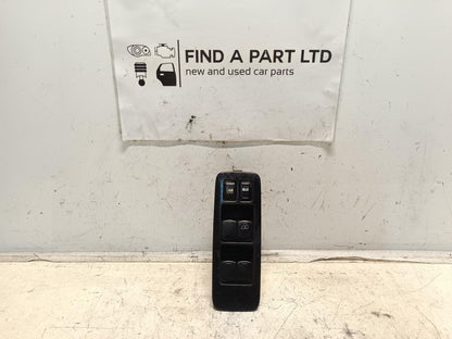 Oct 2007 to May 2014 - Nissan Dualis J10 - Right Front Master Power Window Switch
