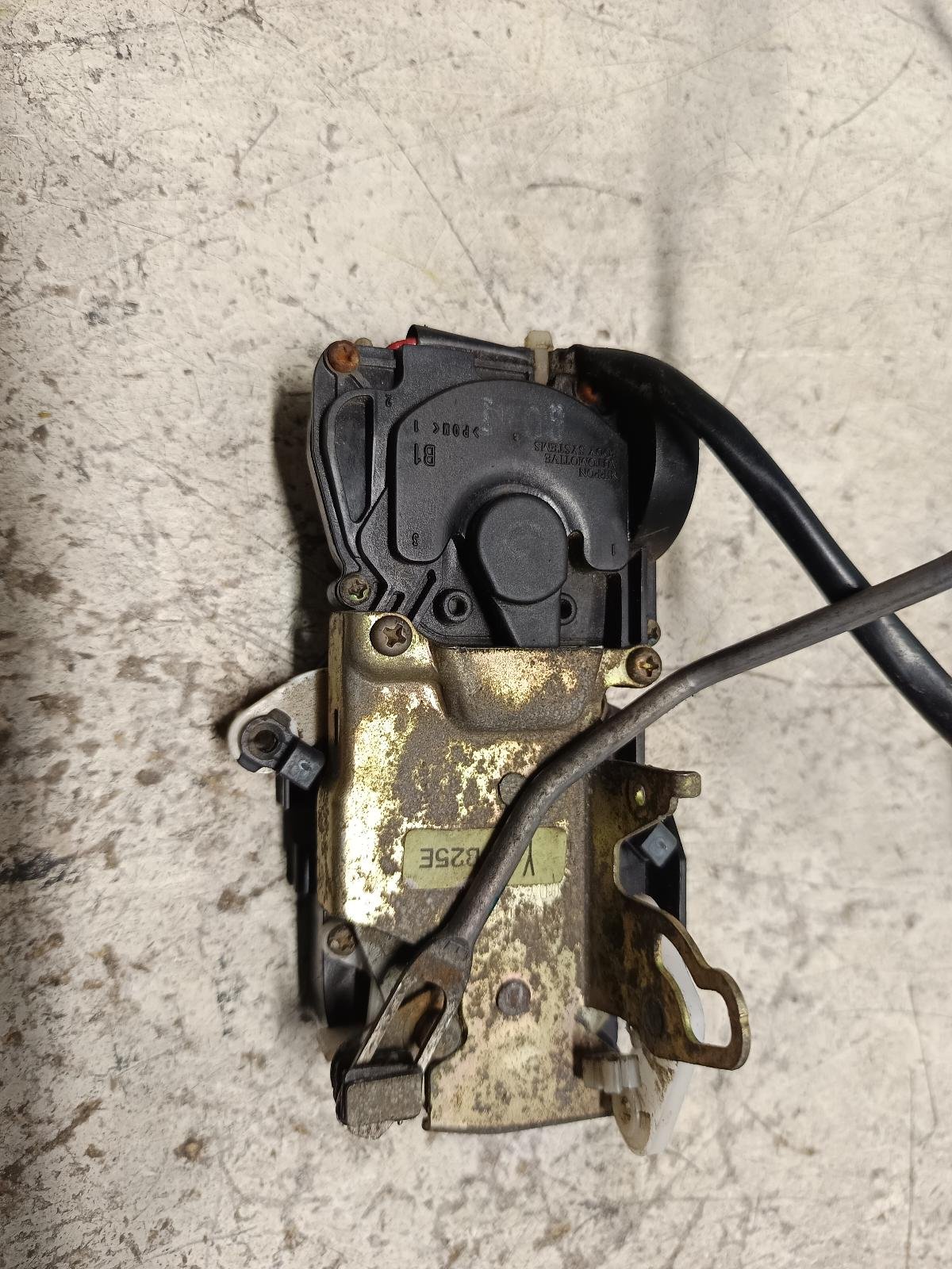Sep 1998 to Dec 2003 - Mazda 323 BJ - Left Front Lock Mechanism - Power