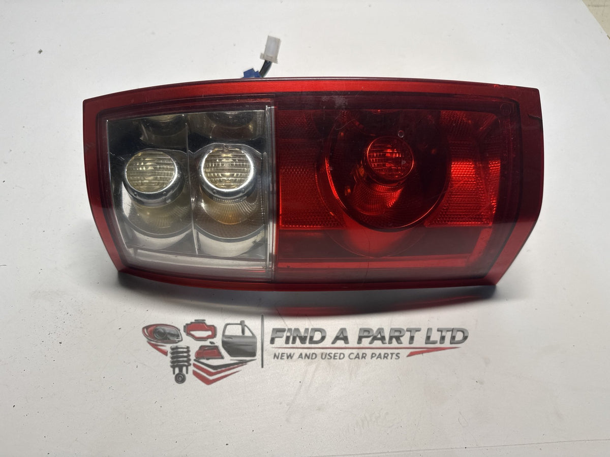 2004-2006 Holden Commodore VZ - Left Taillight PN: