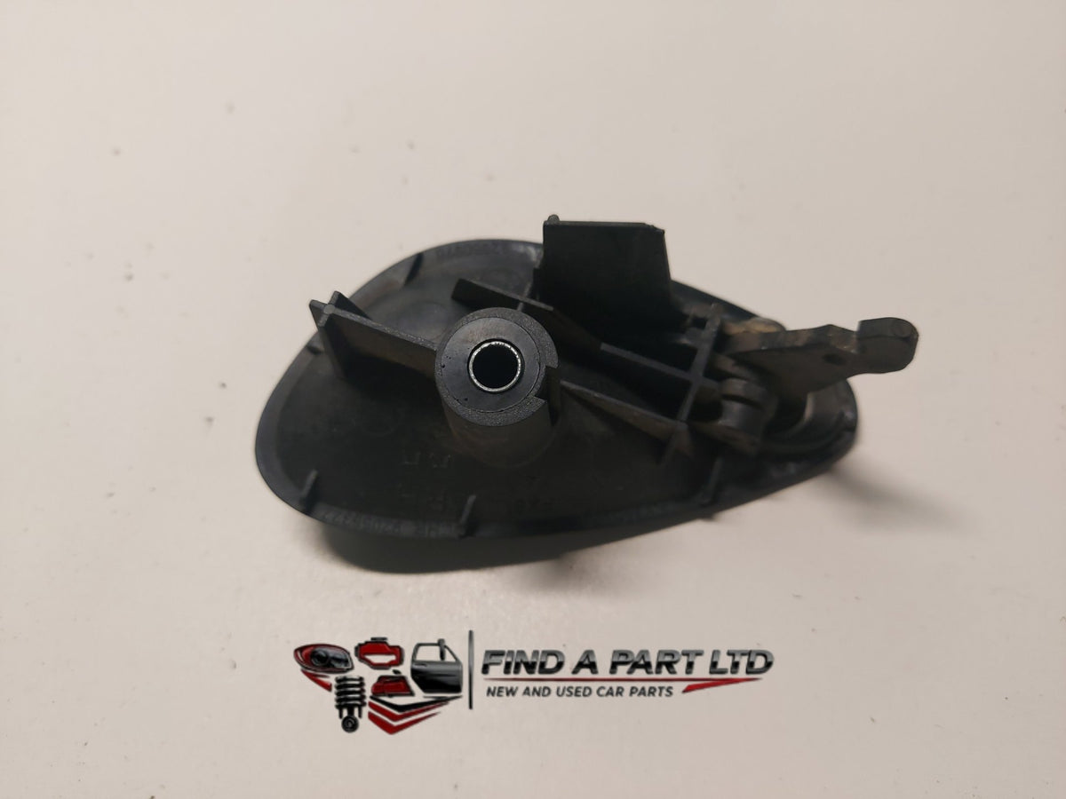 2003 Holden Commodore VY - Right Rear Door Interior Handle PN: