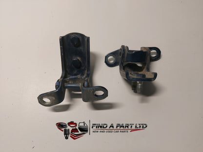 1996 Toyota Corolla E100 - Left Rear Door Hinge Set PN:
