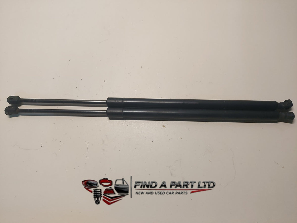 2007 Honda CR-V RE4 - tailgate strut pair PN: 74870/20-SWA-A01