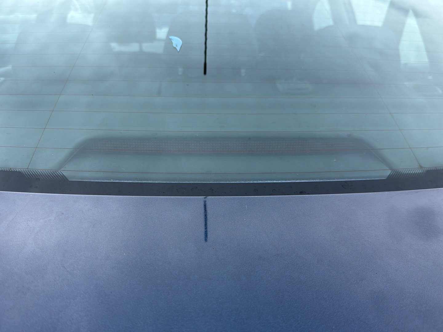 1998-2005 Volkswagen Passat- High Level Stoplight PN: