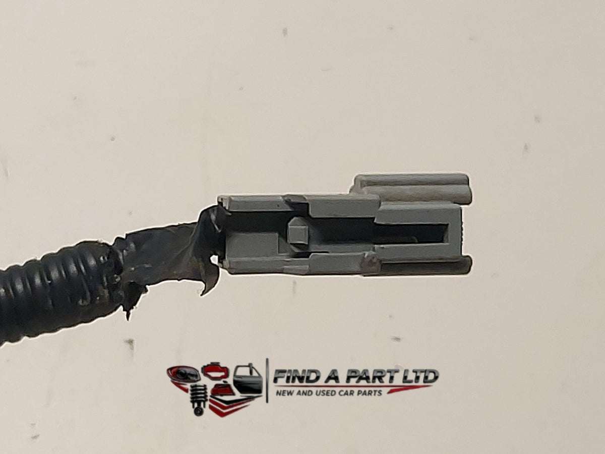 2007 Toyota Corolla E160 - Right Front Seat Belt Stalk PN: E034501