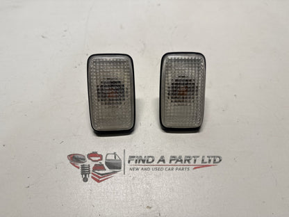 2006 Nissan X-Trail T30 - Front Indicator Pair PN: 5320
