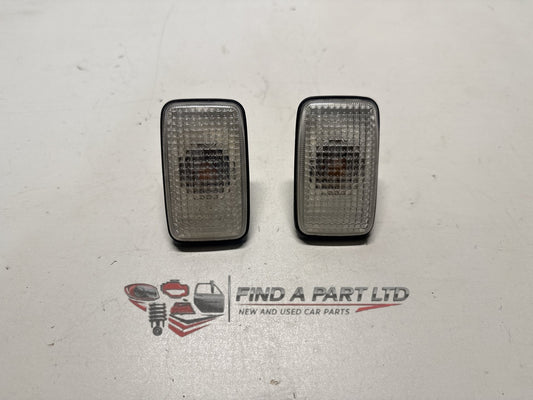 2006 Nissan X-Trail T30 - Front Indicator Pair PN: 5320