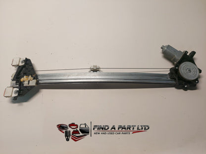 2007 Honda CR-V - Right Front Window Regulator/Motor PN: 7C-022