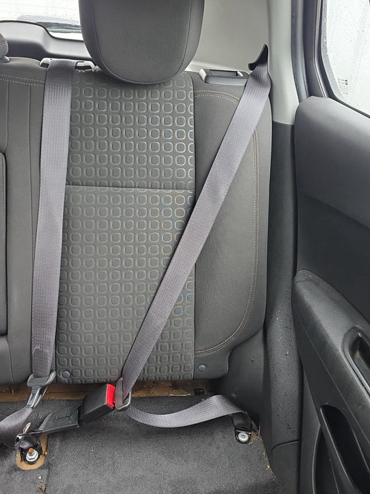 2017 Holden Trax TJ MY17 - Left Rear Seat Belt PN: GM 4247 3319L. Model: TKK-AH0-EC012