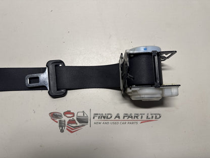 2004 Toyota Corolla E120 - Right Rear Seat Belt PN: TK-AB0-F1681