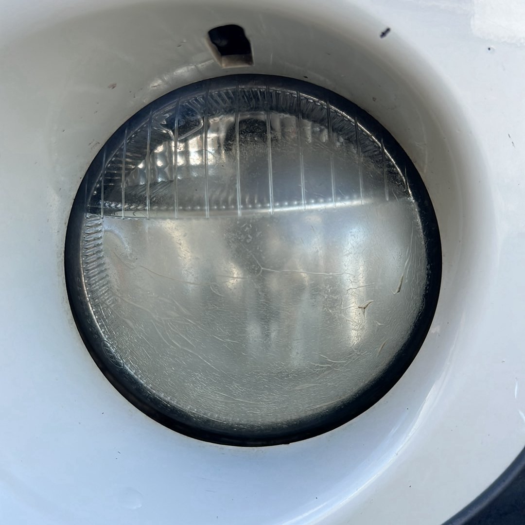 2008-2014 MINI Cooper R55 WMWML320X0TM93432 - Left Fog Light PN: