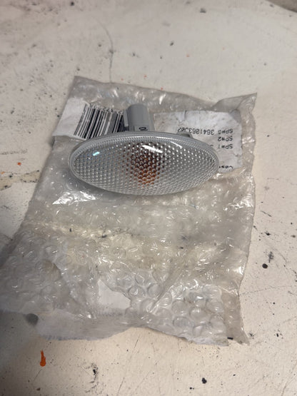 2005-2012 Suzuki Swift - Right Indicator PN: