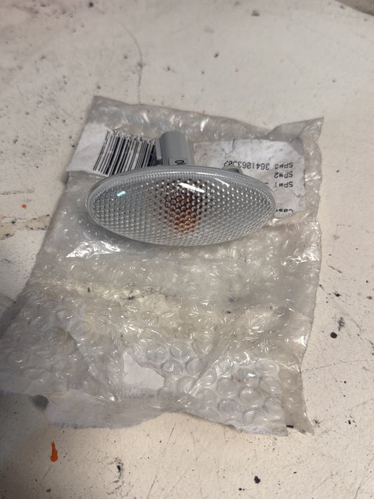 2005-2012 Suzuki Swift - Right Indicator PN:
