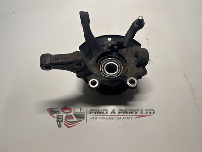 2006 Nissan X-Trail T30 - Right Front Hub Assembly PN: