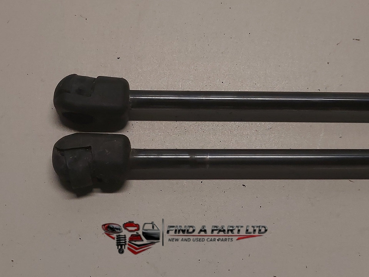 2013 Ford Territory SZ - tailgate strut pair PN: 3493XD 0590N