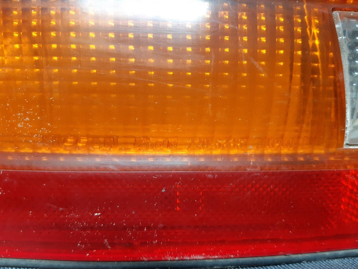 Sep 1993 to Sep 1997 - Nissan Bluebird U13 - Left Taillight