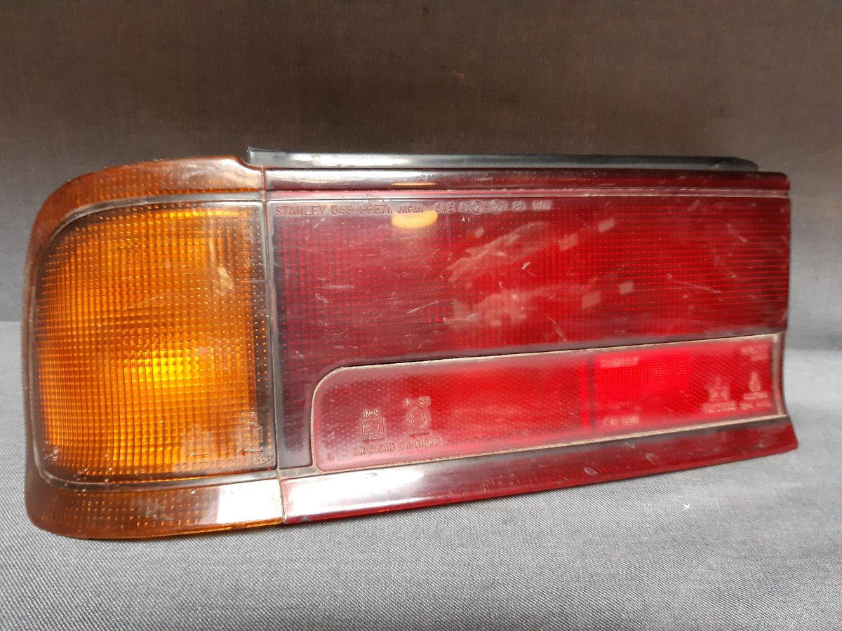 Sep 1988 to Sep 1992 - Mitsubishi Lancer CA CB Hatchback 3 Door - Left Taillight
