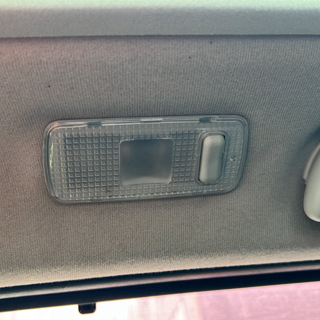 2006-2010 Nissan Dualis J10 J10 - Interior Light PN:
