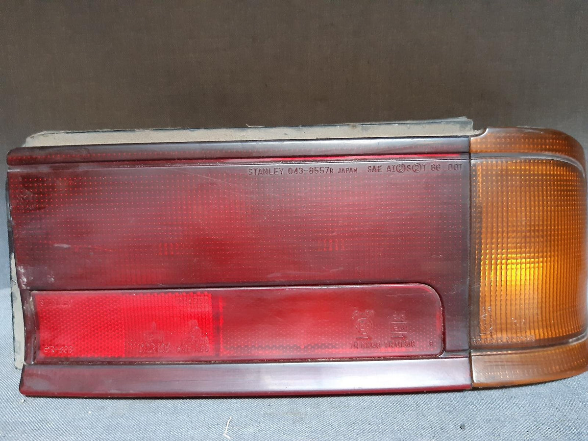 Sep 1988 to Sep 1992 - Mitsubishi Lancer CA CB 3 Door - Right Taillight