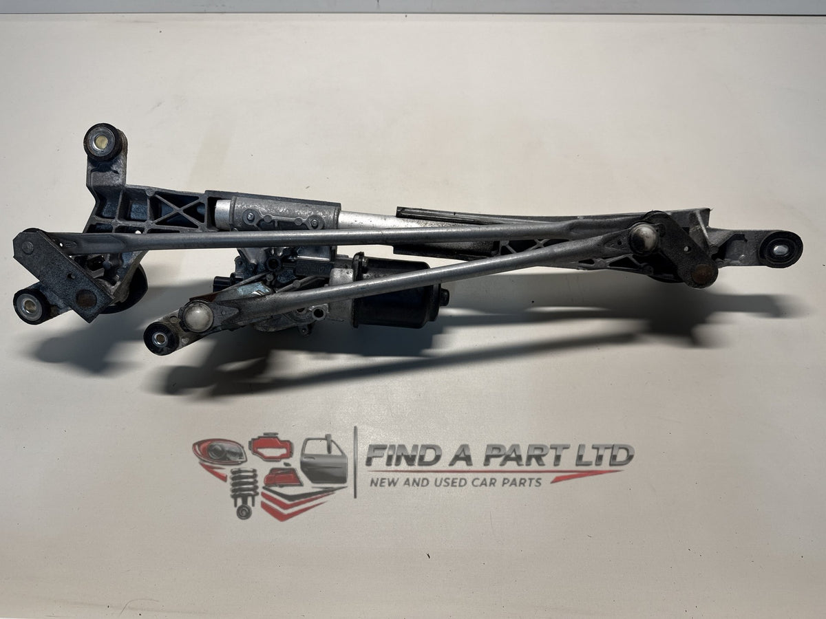 2007 Subaru Legacy BL - Wiper Linkage PN: 38378-CR