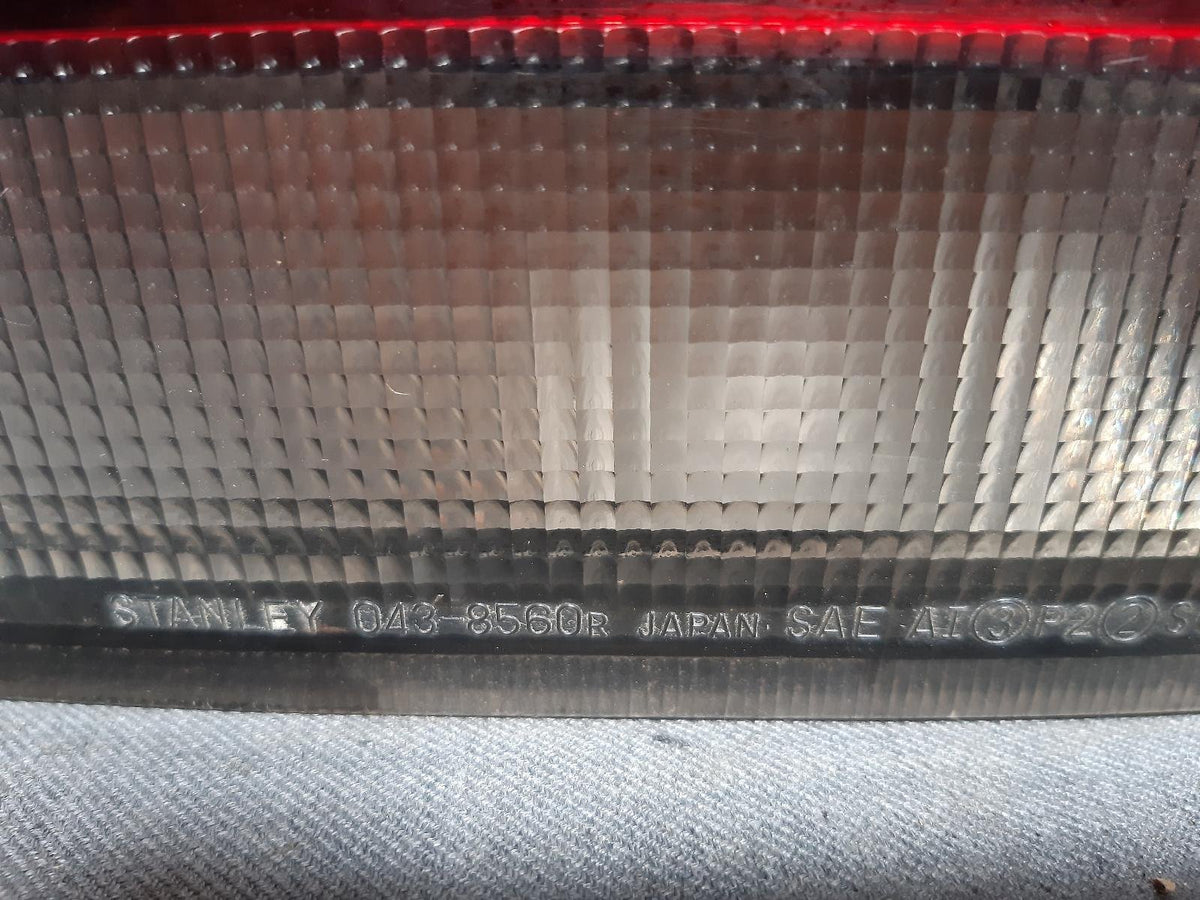 Sep 1988 to Sep 1992 - Mitsubishi Lancer CA CB Sedan Hatchback 5 Door - Right Taillight