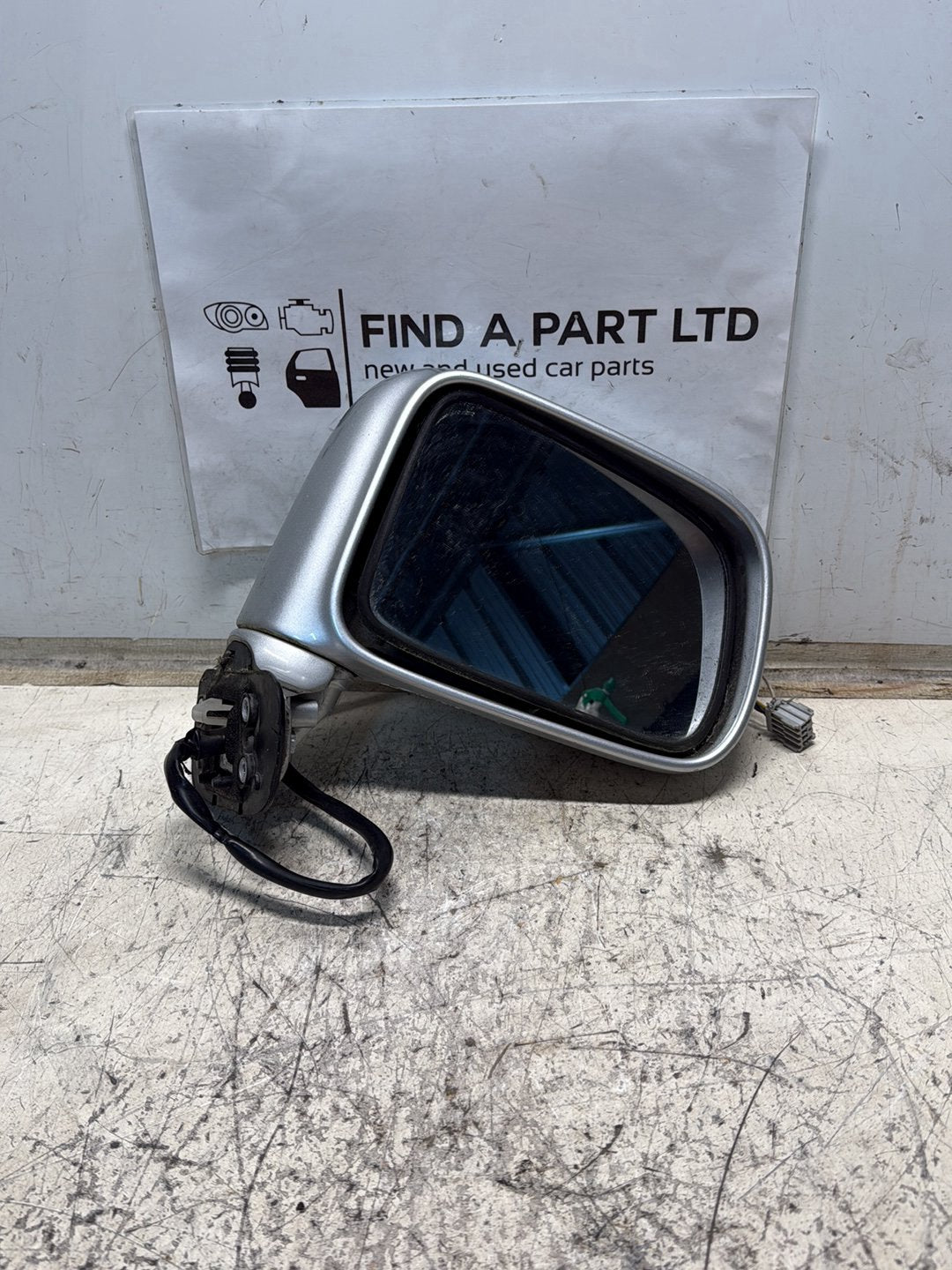 1995-1998 Honda Odyssey - Right Door Mirror PN: