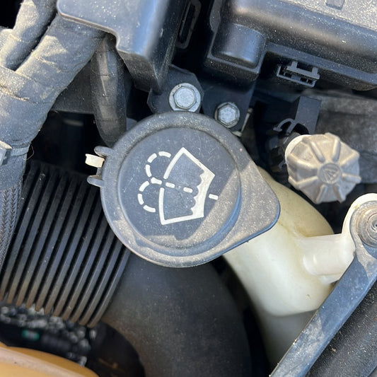 2008-2014 MINI Cooper R55 WMWML320X0TM93432 - Washer Bottle PN: