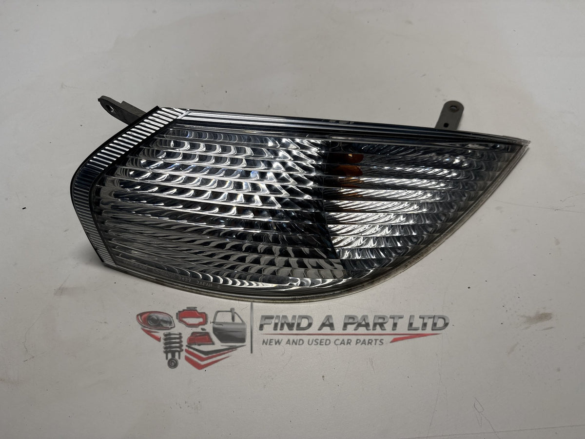1999-2005 Nissan Serena C24 - Right Indicator PN: 3437