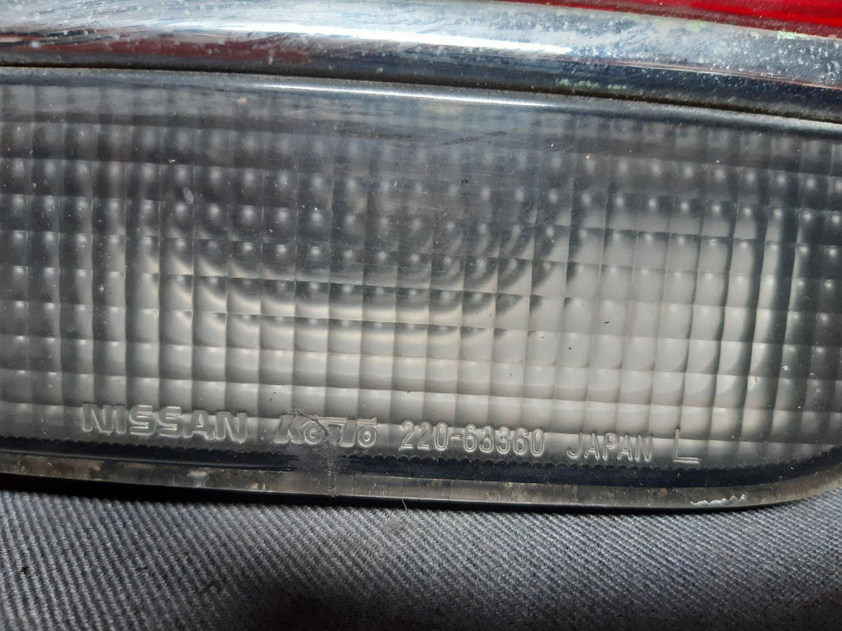 Sep 1993 to Sep 1997 - Nissan Bluebird U13 - Left Taillight