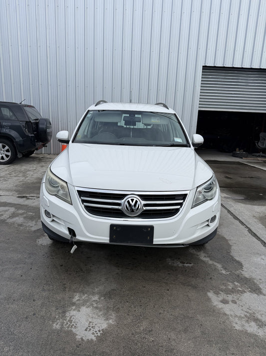 2008-2016 Volkswagen Tiguan Track & Fun MK1- 5N WVGZZZ5NZAW089701