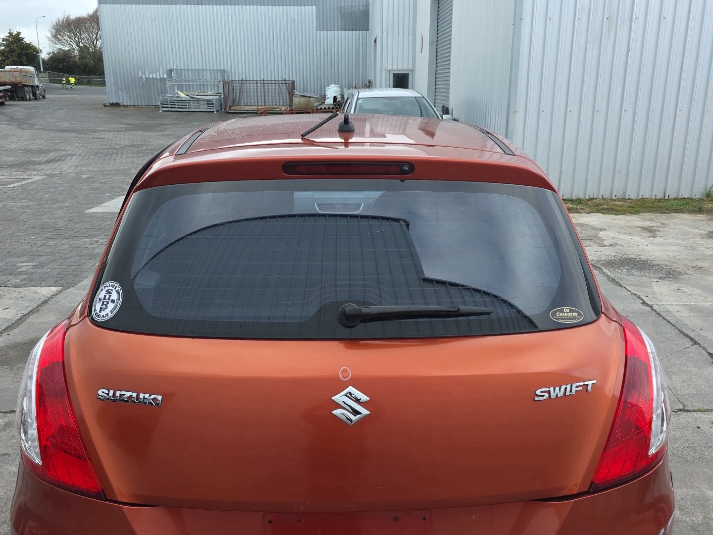 2010-2016 Suzuki Swift FZ FZ82S - Tailgate Glass PN: Tint code M2A2