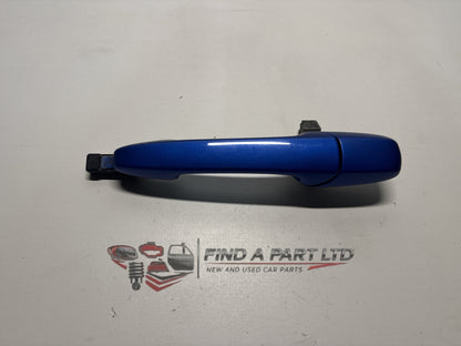 2002 Mazda Demio DY - Left Front Exterior Door Handle PN: