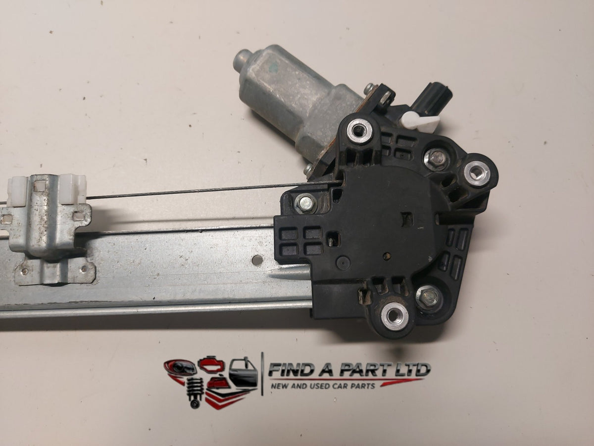 2007 Honda CR-V - Left Rear Window Regulator/Motor PN: 7C-023