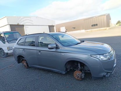 2013-2015 Mitsubishi Outlander LS ZJ