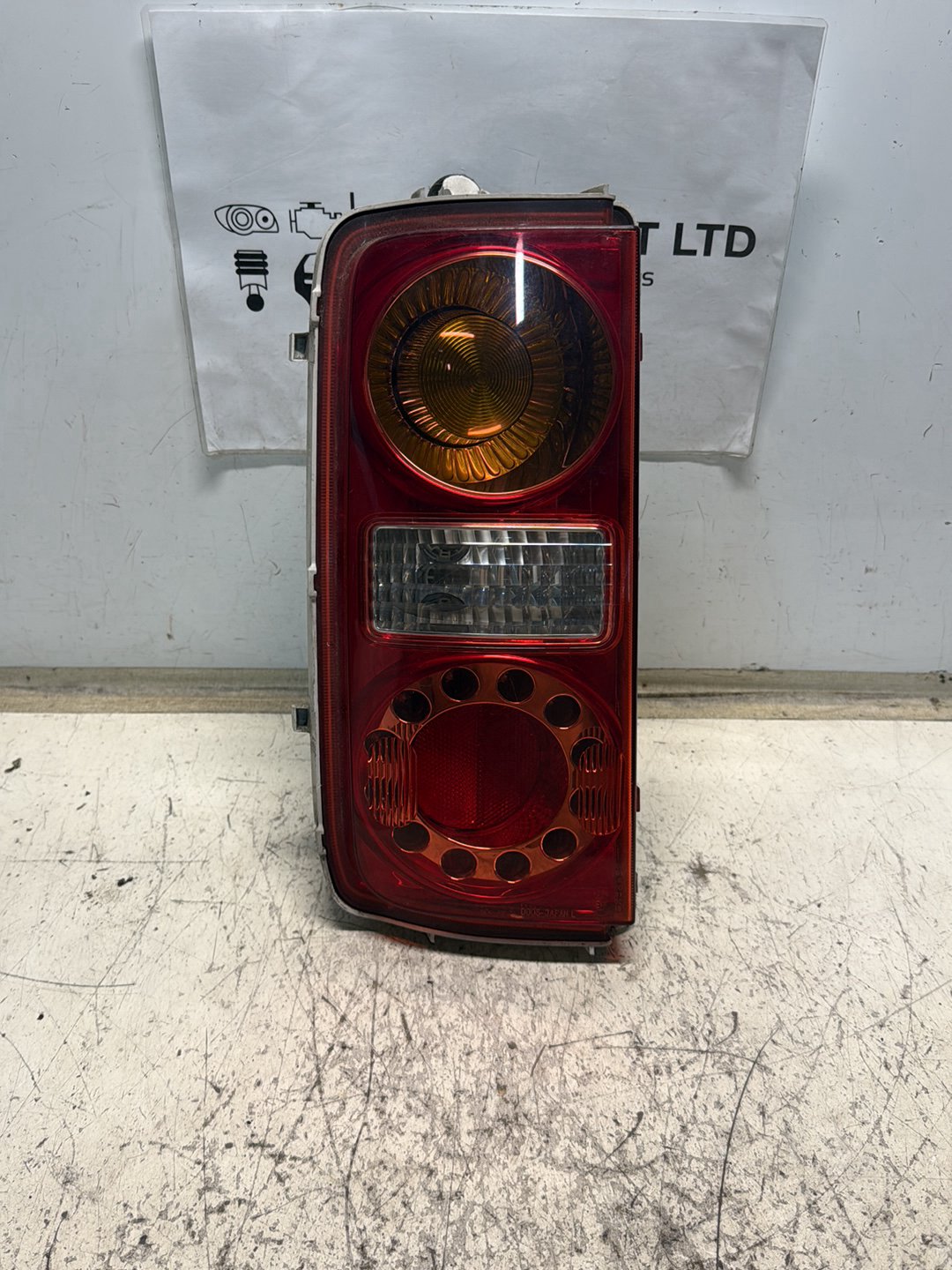 2004-2010 Nissan Elgrand E51- Left Taillight PN:
