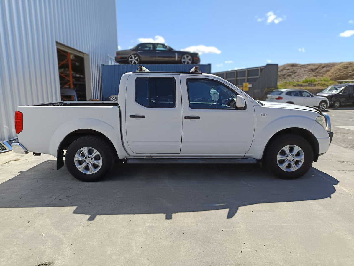 2006-2014 Nissan Navara RX D40 MNT