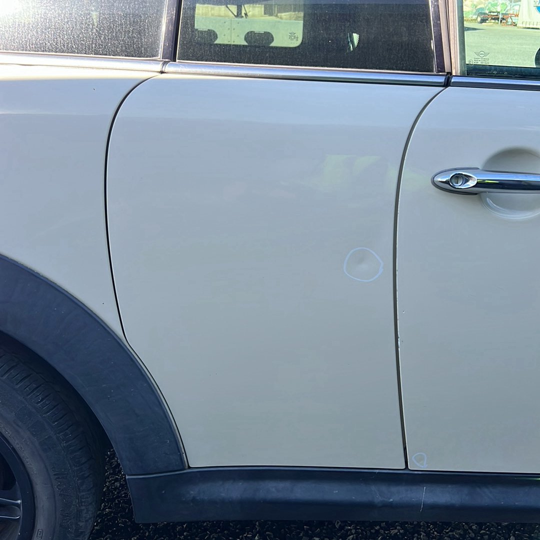 2008-2014 MINI Cooper R55 WMWML320X0TM93432 - Right Rear Door Shell PN: