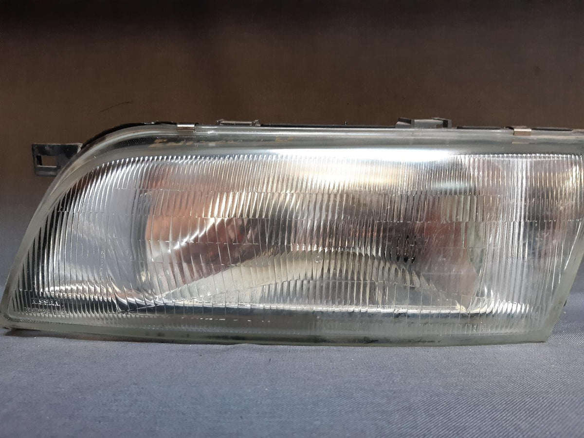 Oct 1995 to Mar 1998 - Nissan Pulsar N15 - Left Headlight - Ichikoh Lens# 1513