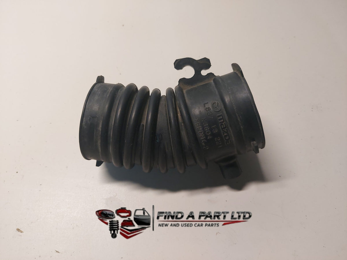 2009 Mazda Atenza GH - AIR INTAKE HOSE PN: L837 13 221