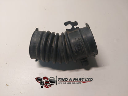 2009 Mazda Atenza GH - AIR INTAKE HOSE PN: L837 13 221
