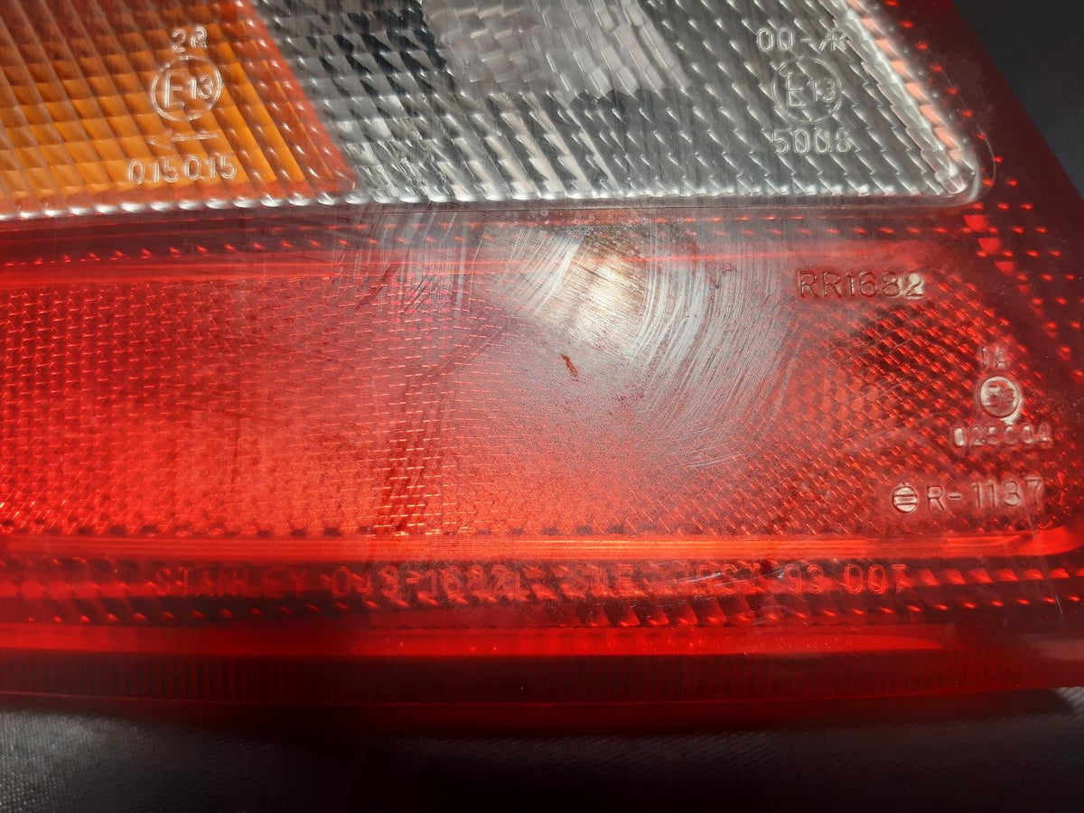 Aug 1998 to Jun 1999 - Mitsubishi Lancer CE CK Sedan - Left Taillight