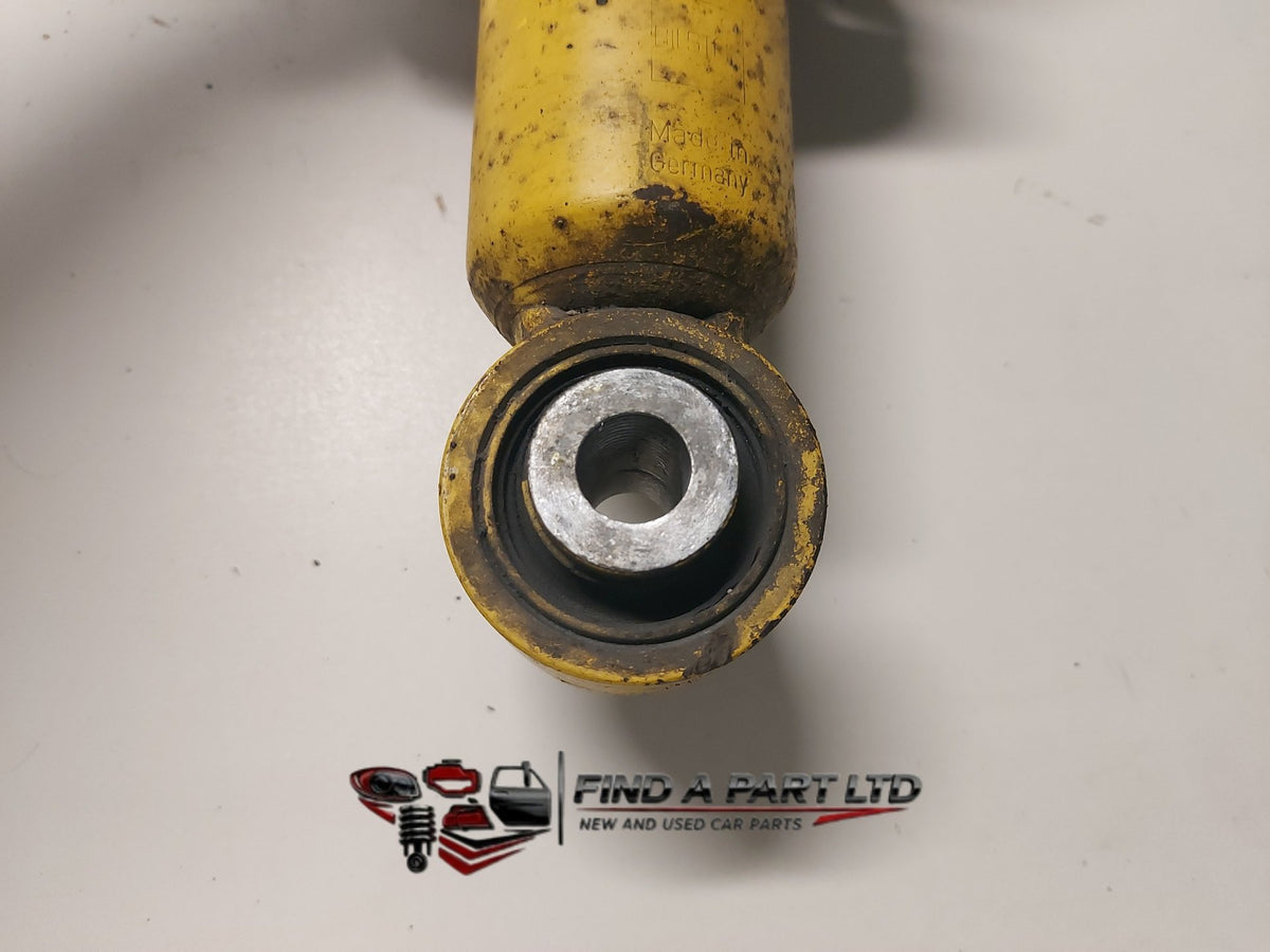 2004 Subaru Legacy BL - Right Rear Shock Absorber PN: 20365AG090 04075 A396W000