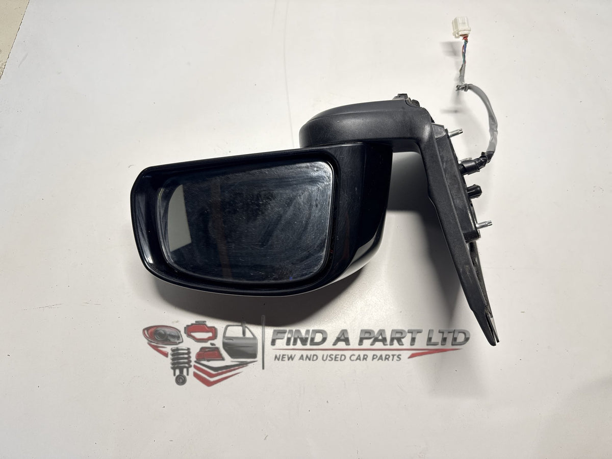 2015 Nissan Wingroad Y12 - Right Door Mirror PN: