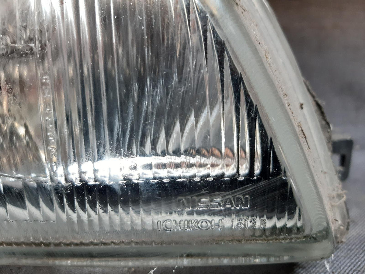 Oct 1995 to Mar 1998 - Nissan Pulsar N15 - Right Headlight - Ichikoh Lens# 1513