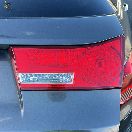 2008 Honda Accord- Right Tailgate Light PN: