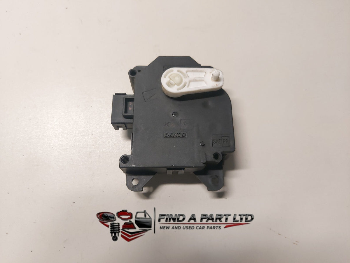 2006 Mitsubishi Colt Z2*W - A/C Blend Motor PN: 113800-2320
