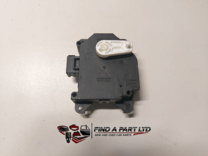 2006 Mitsubishi Colt Z2*W - A/C Blend Motor PN: 113800-2320