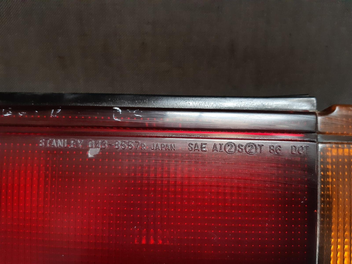 Sep 1988 to Sep 1992 - Mitsubishi Lancer CA CB 3 Door - Right Taillight