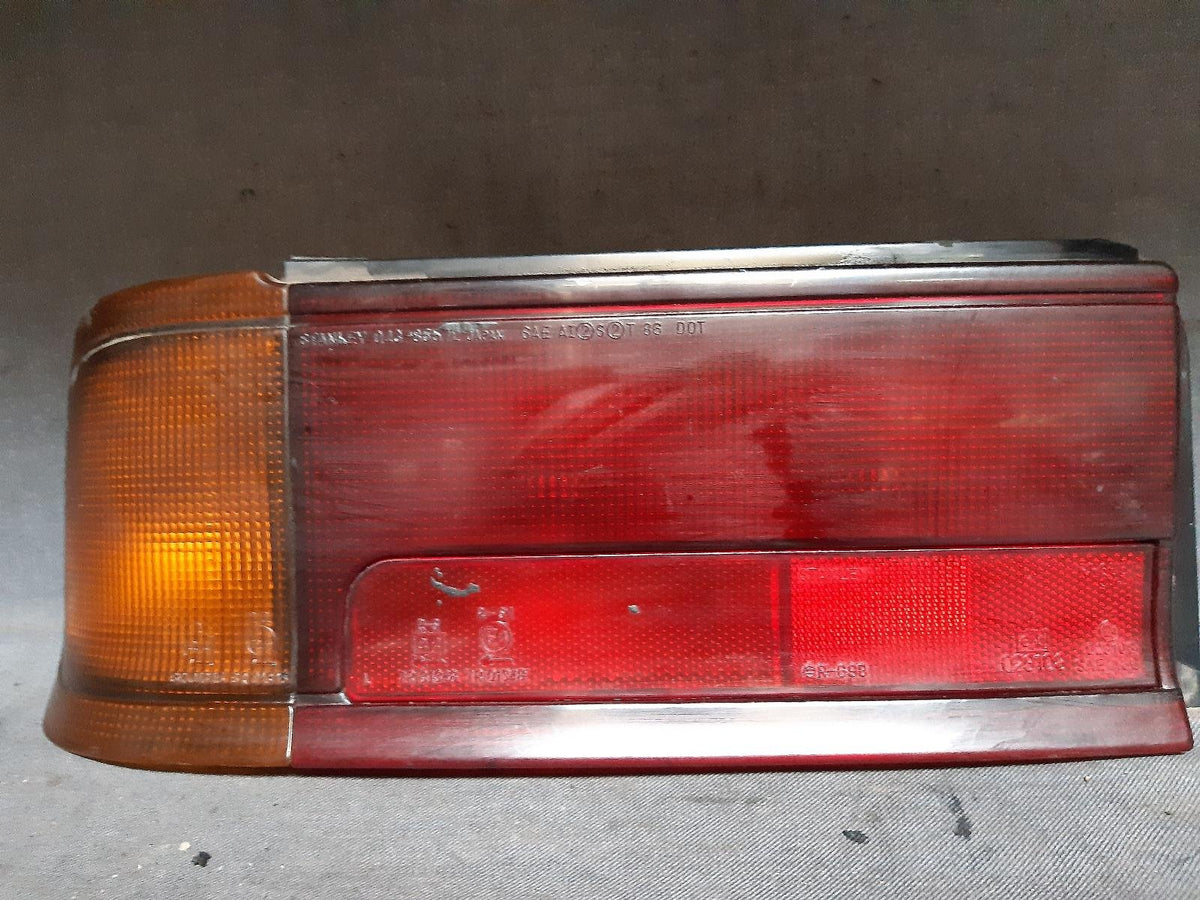 Sep 1988 to Sep 1992 - Mitsubishi Lancer CA CB Hatchback 3 Door - Left Taillight
