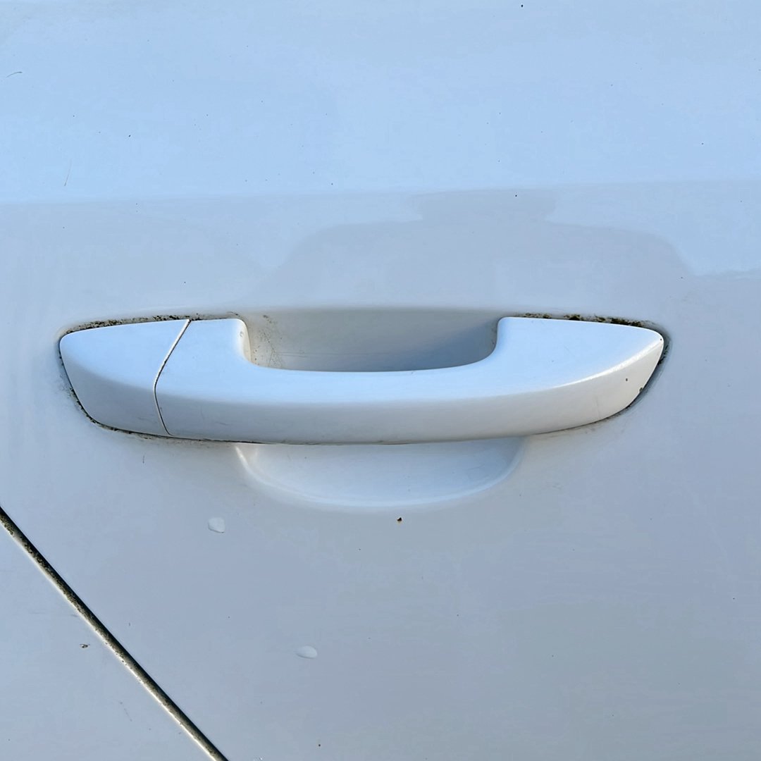 Oct 2008 to Mar 2013- Volkswagen Golf Gen 6 Hatchback- Right Rear Door Exterior Handle