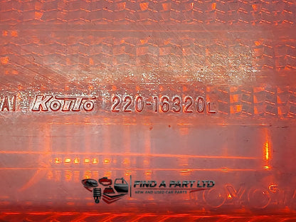 2004 Toyota Camry XV30 - Left Taillight PN: 22016320
